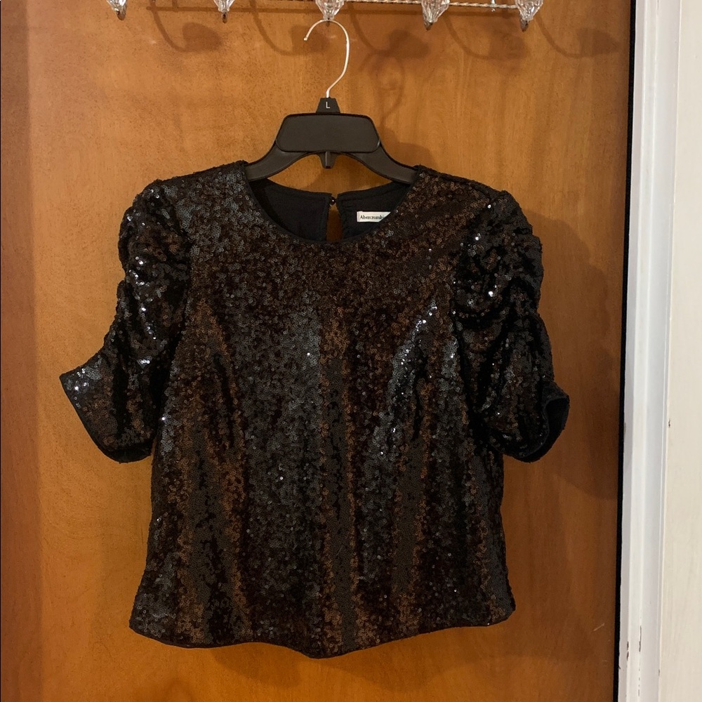Abercrombie Black Sequin Ruched Sleeve Top
